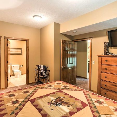 Branson Home With Game Room, Near Silver Dollar City Bagian luar foto